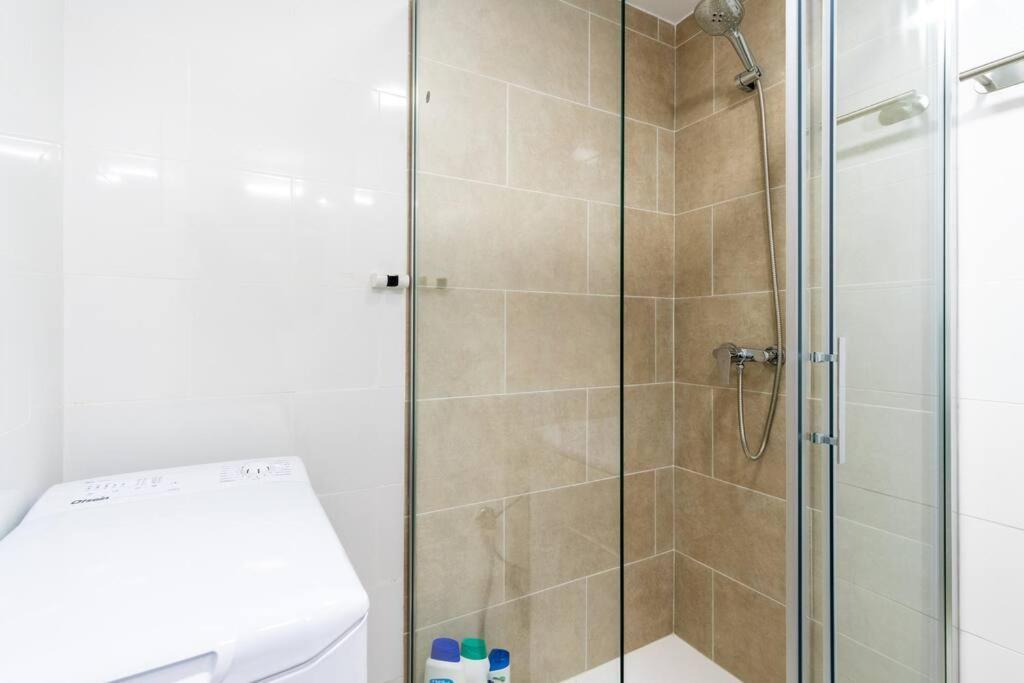 Estudio En Resitur By Thegoodtourist Apartamento Sevilha